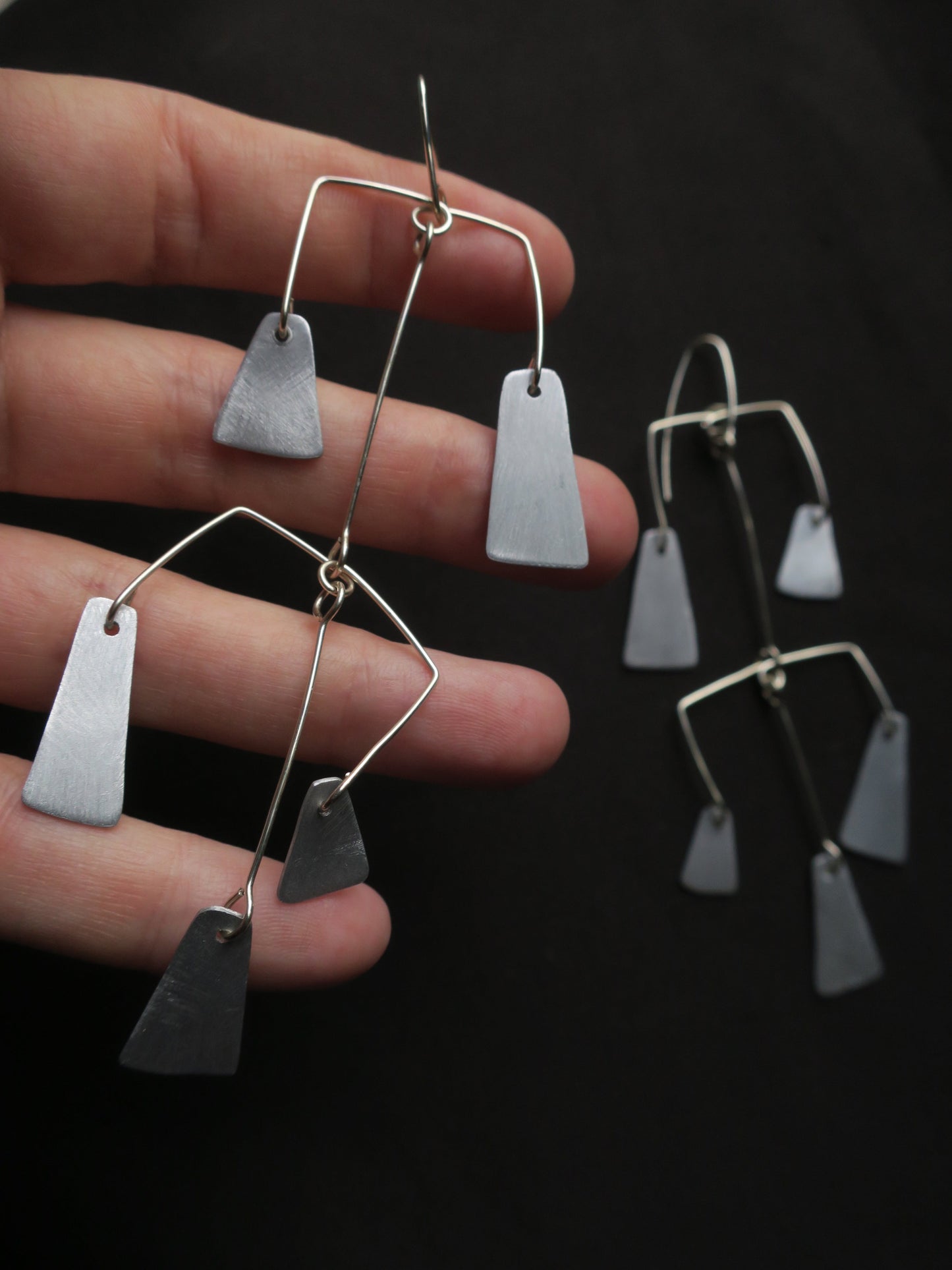 Les carillons - Boucles d’oreilles en aluminium brossé et argent 925